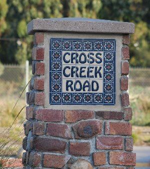 Cross Creek Road